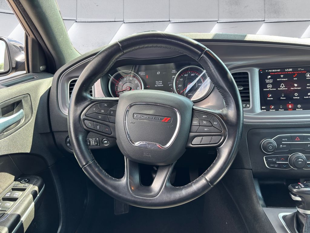 2023 Dodge Charger SXT photo 9