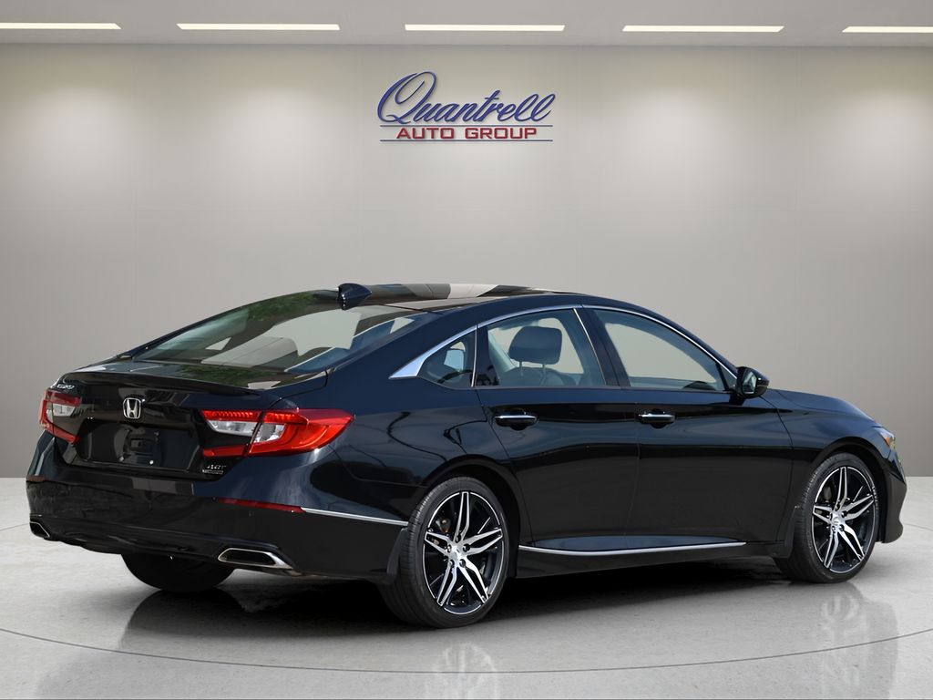 2021 Honda Accord Touring photo 4