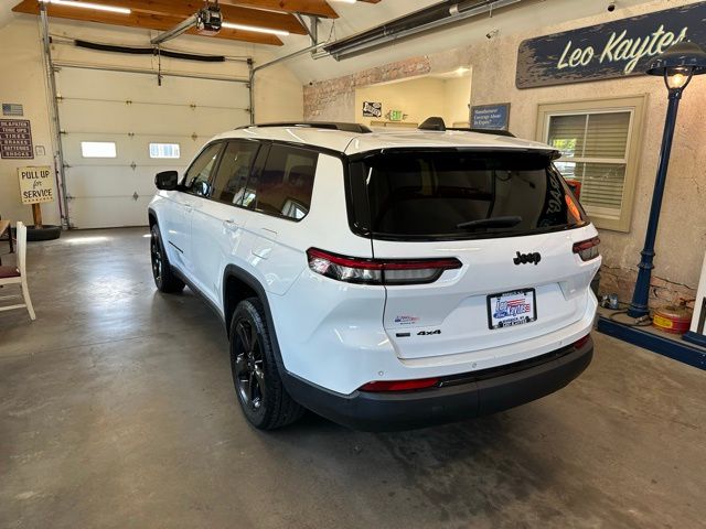 2022 Jeep Grand Cherokee Altitude photo 7