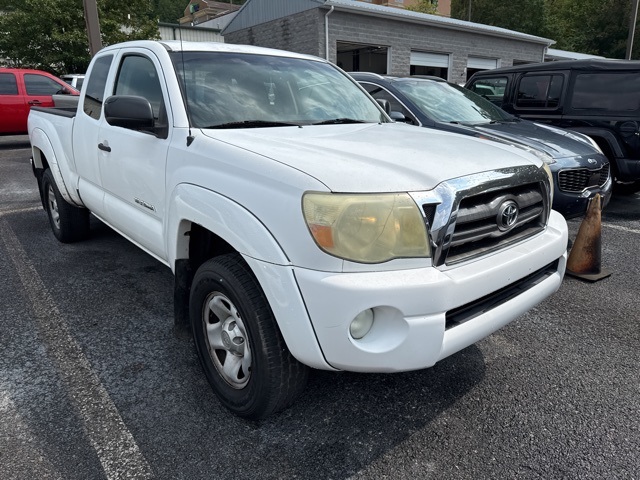 2010 Toyota Tacoma Base photo 3