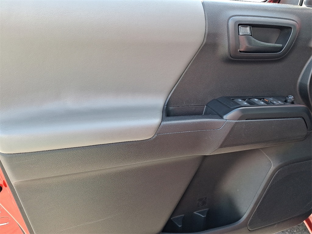 2023 Toyota Tacoma SR photo 12