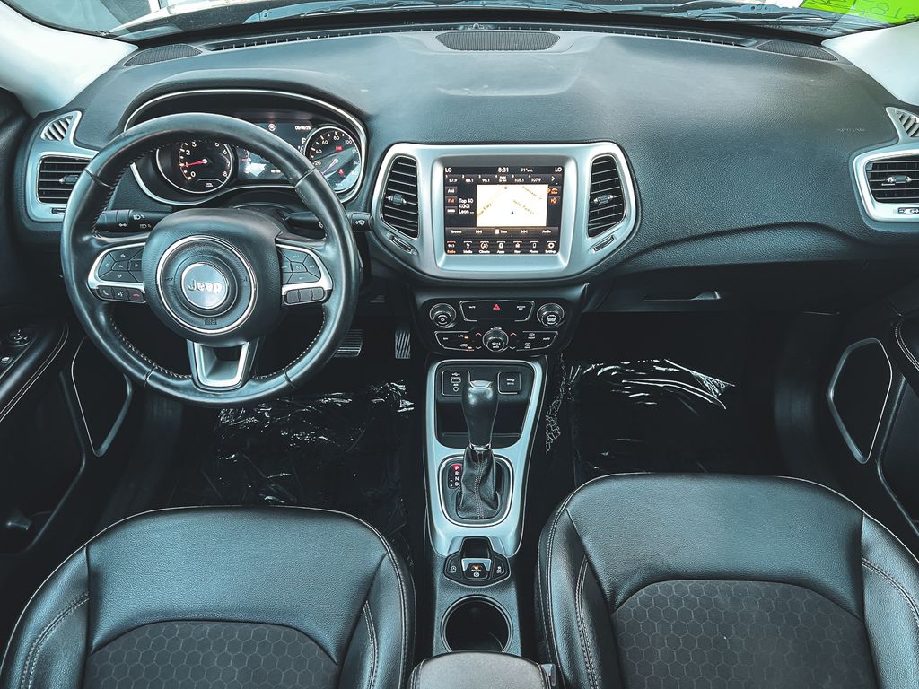 2019 Jeep Compass Latitude photo 25
