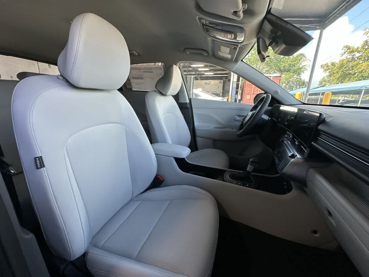 2026 Hyundai Kona SEL photo 26