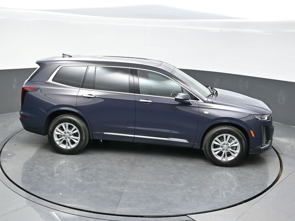 2025 Cadillac XT6 Luxury photo 27