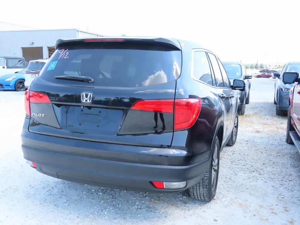 2017 Honda Pilot EX-L photo 6
