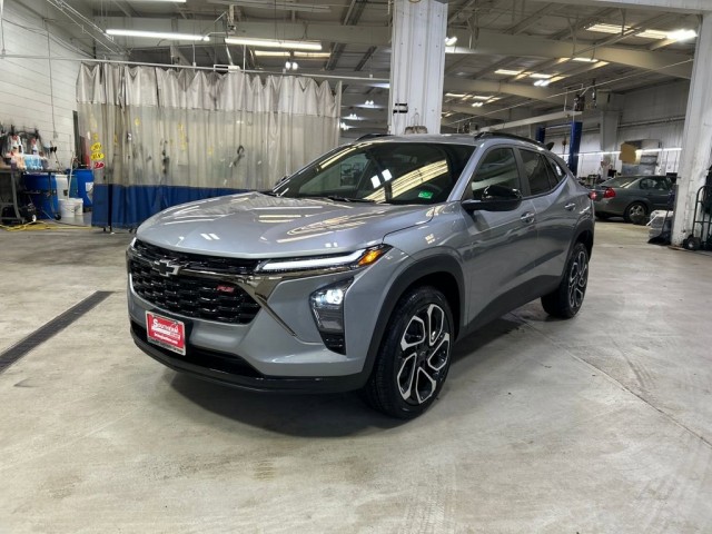 2026 Chevrolet Trax RS's photo