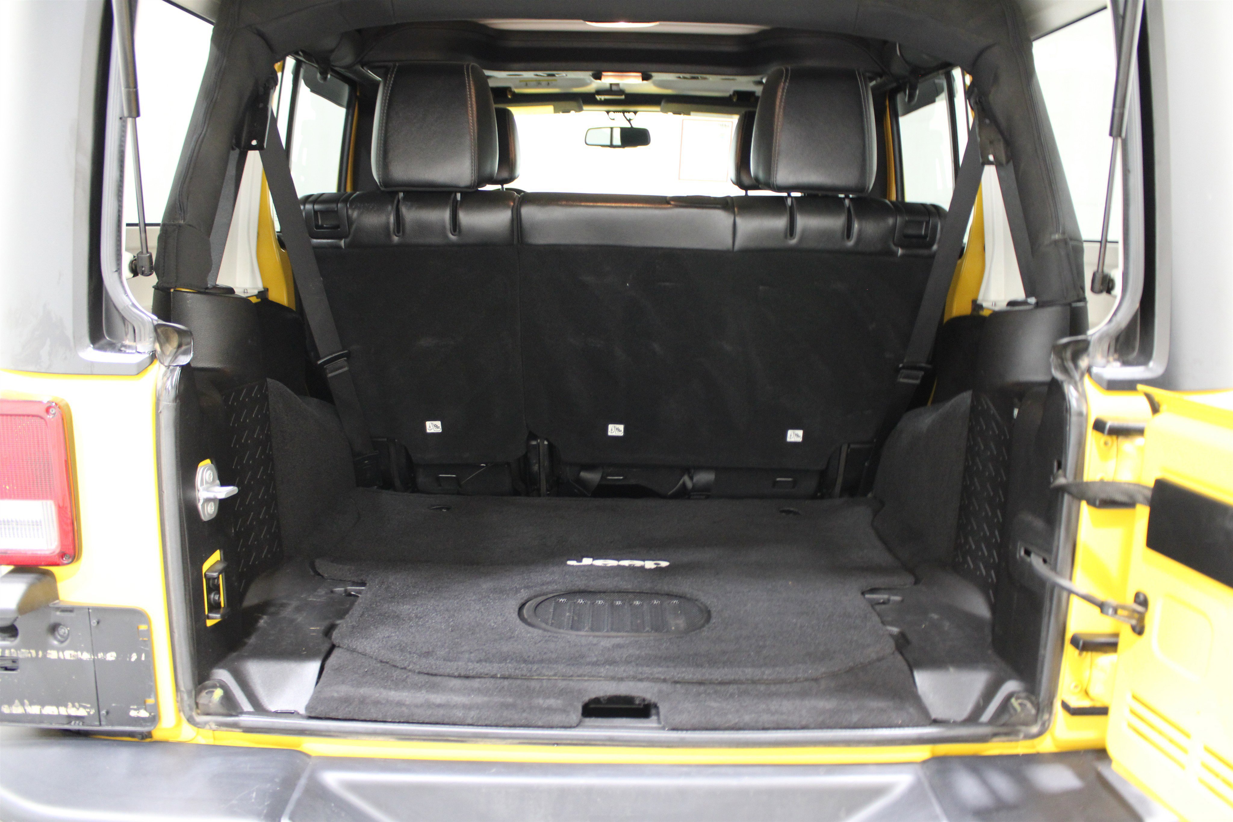 2015 Jeep Wrangler Unlimited Rubicon Hard Rock photo 7