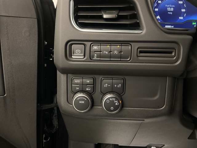 2023 Chevrolet Tahoe LT photo 12