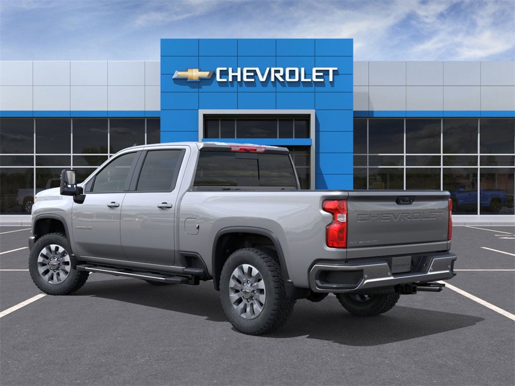 2026 Chevrolet Silverado LT photo 3