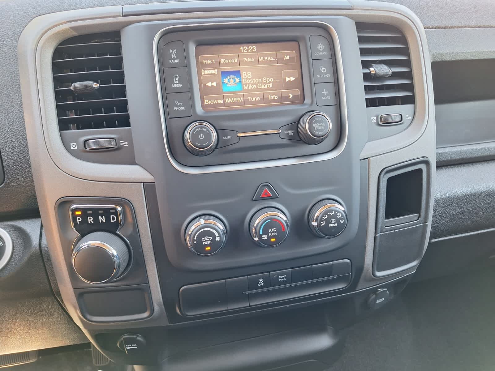 2024 Ram 1500 Classic Tradesman photo 17