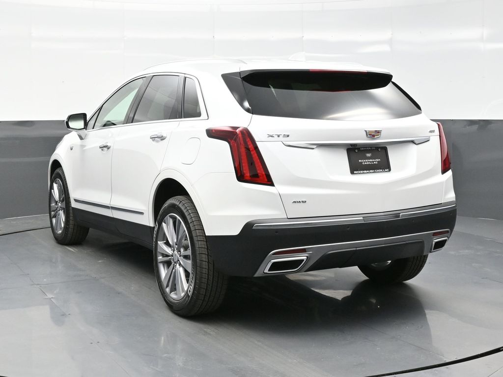 2025 Cadillac XT5 Premium Luxury photo 4