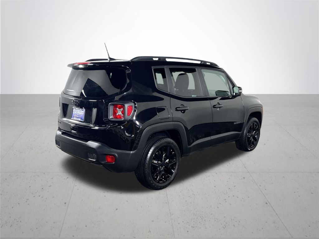 2023 Jeep Renegade Altitude photo 5