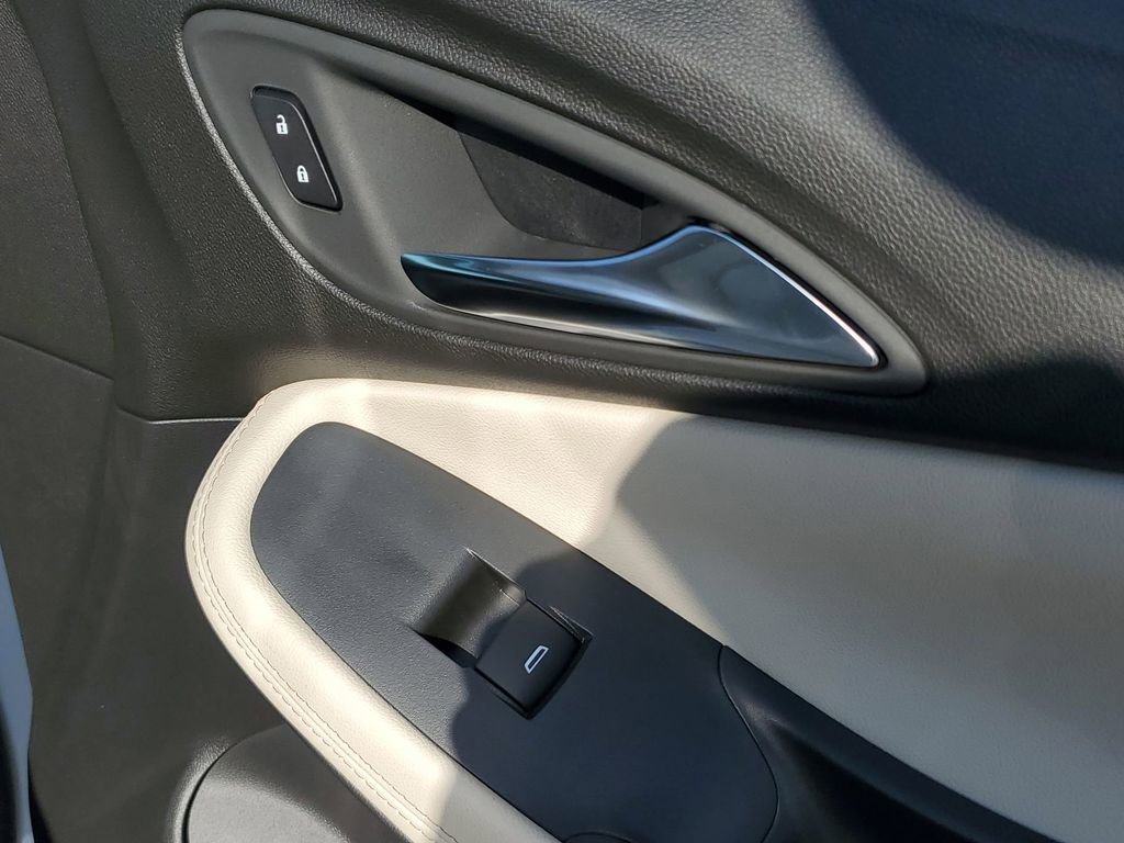 2026 Buick Encore GX Avenir photo 40