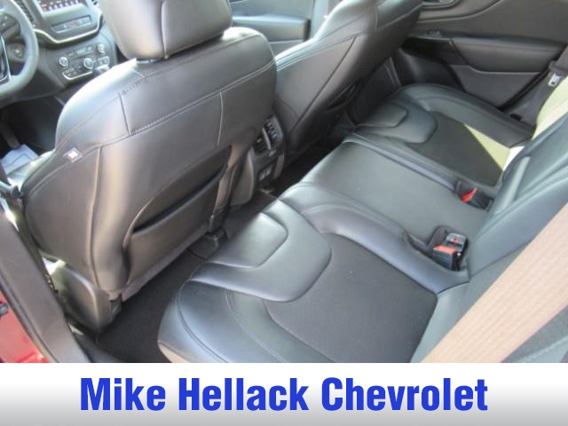 2021 Jeep Cherokee Altitude photo 14