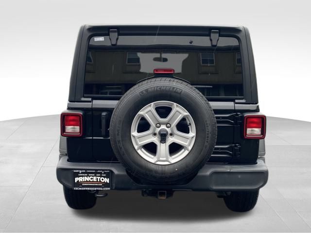 2022 Jeep Wrangler Unlimited Sport S photo 4