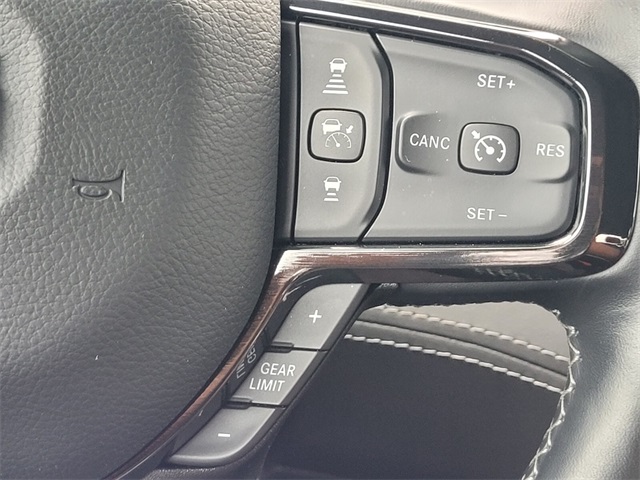 2022 Ram 1500 Limited photo 21