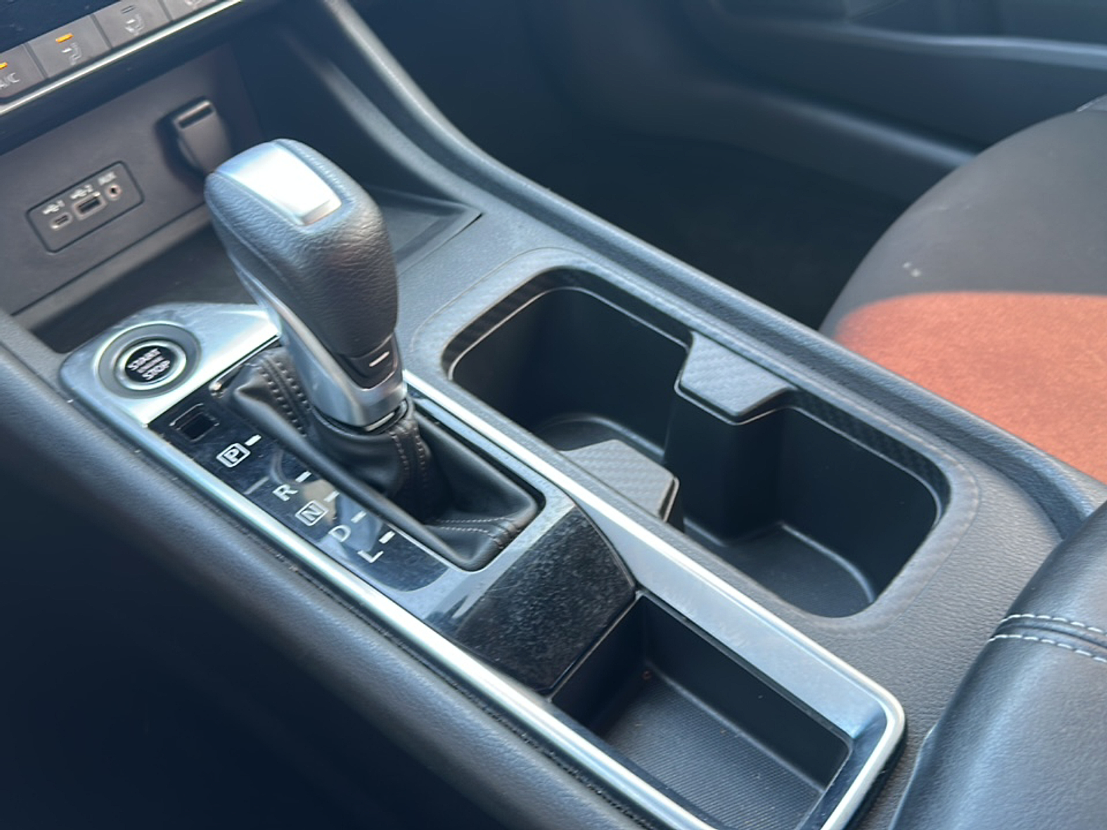 2022 Nissan Sentra SV photo 17