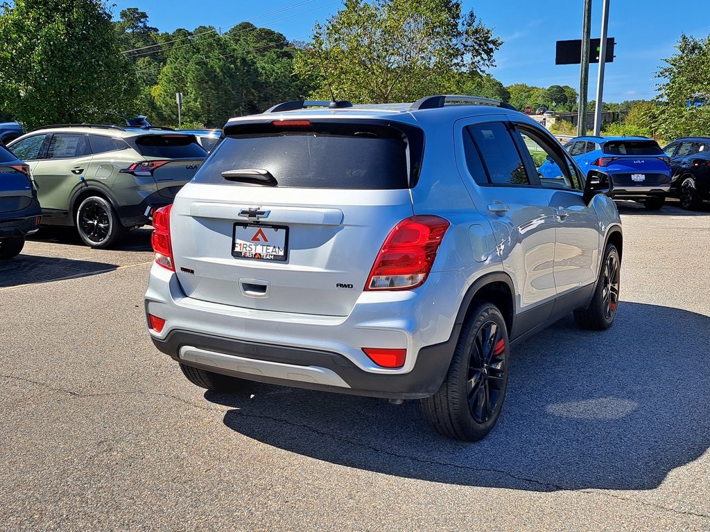 2022 Chevrolet Trax LT photo 3