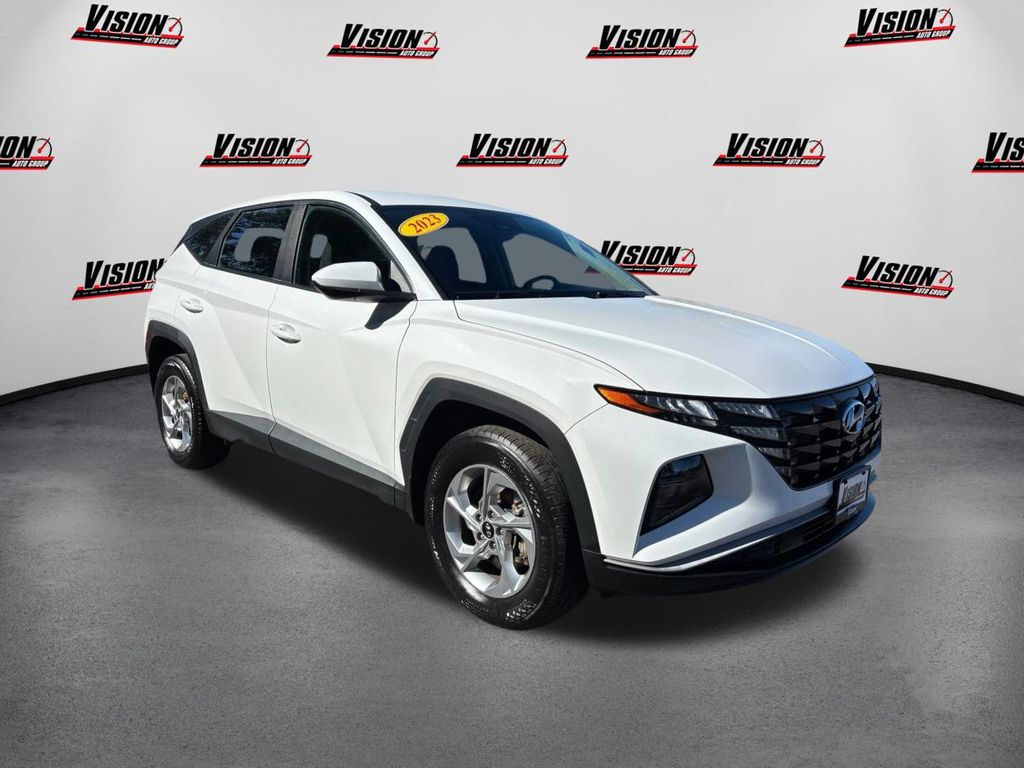 2023 Hyundai Tucson SE photo 3