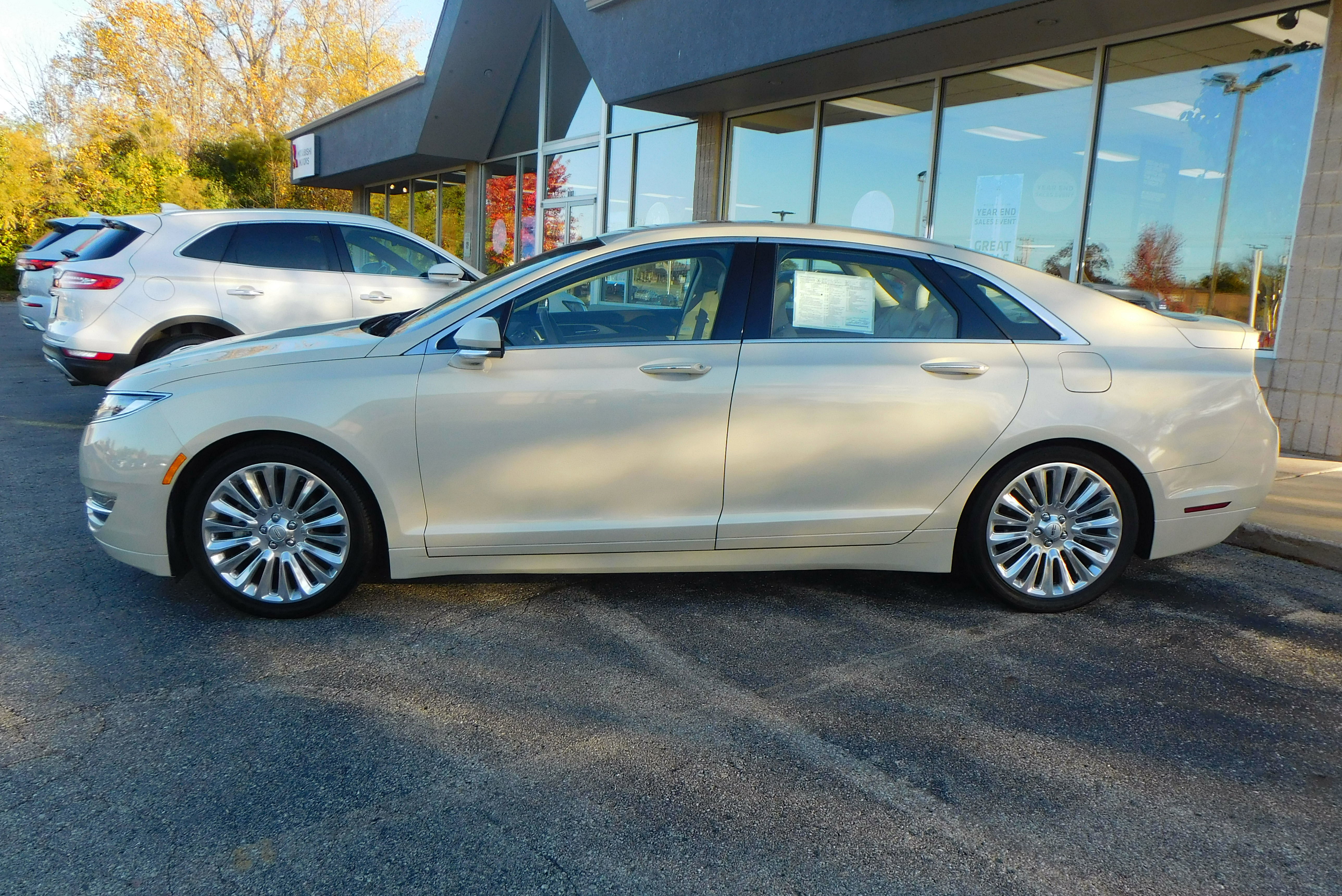 Used 2014 Lincoln MKZ Base with VIN 3LN6L2G98ER806057 for sale in Racine, WI