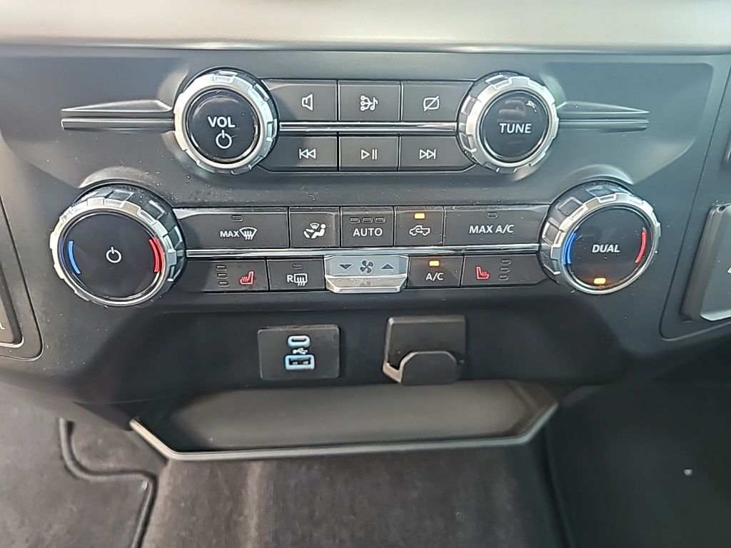 2022 Ford F-150 XLT photo 27