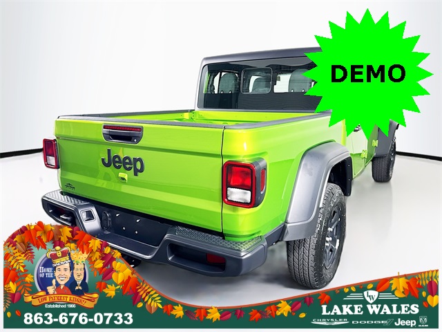 2025 Jeep Gladiator Sport photo 3