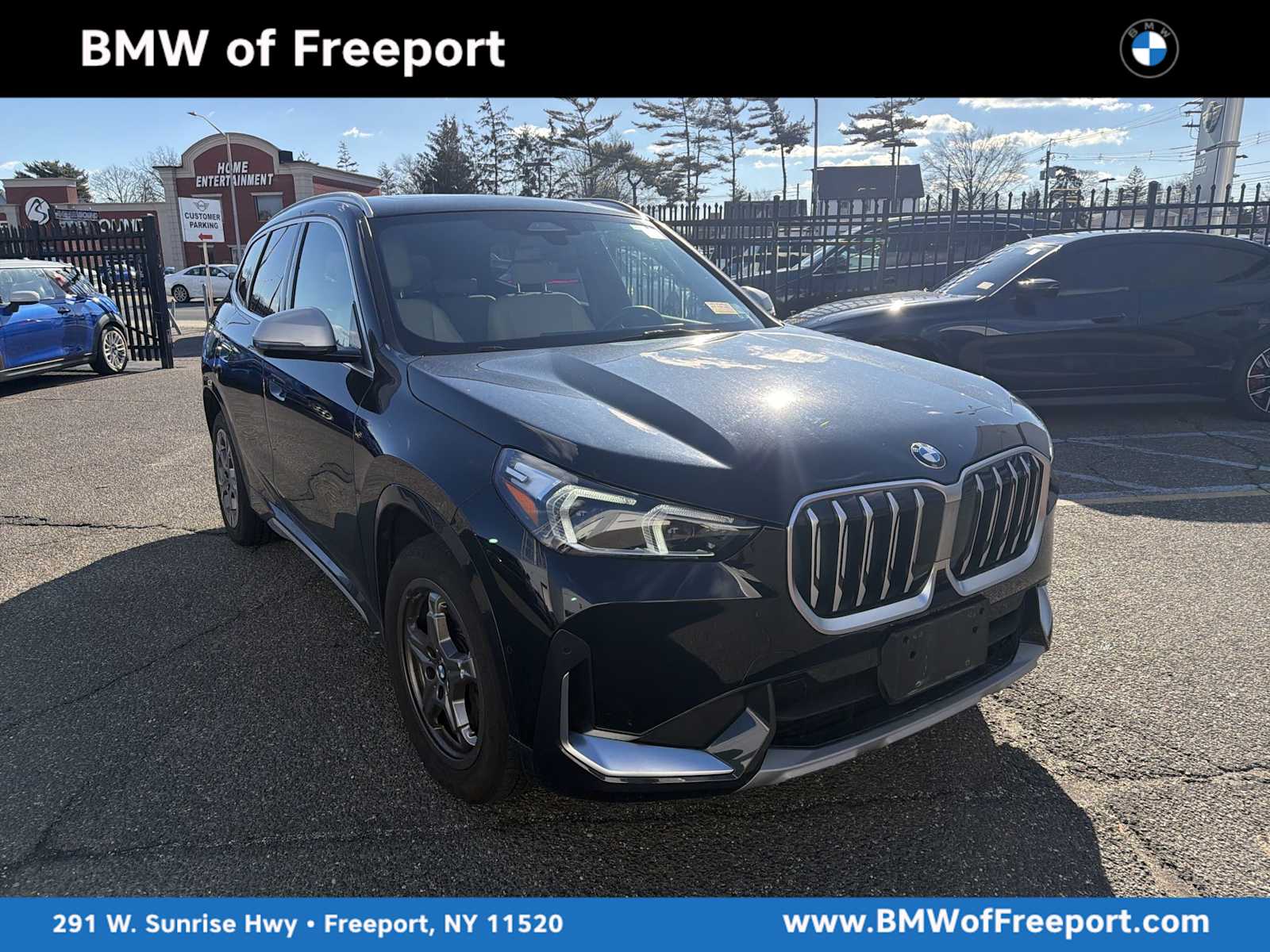 2023 BMW X1 28i's photo