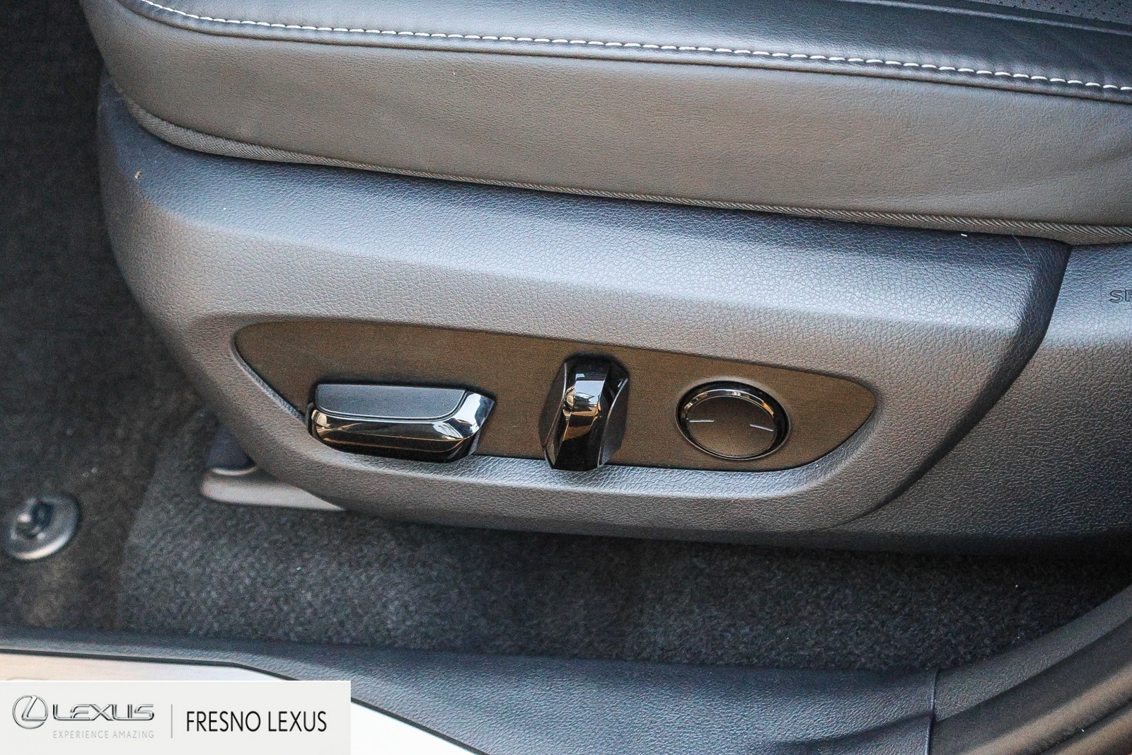 2025 Lexus NX 350h Premium photo 18