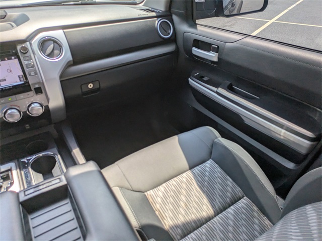 2018 Toyota Tundra SR5 photo 17