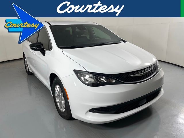 2025 Chrysler Voyager