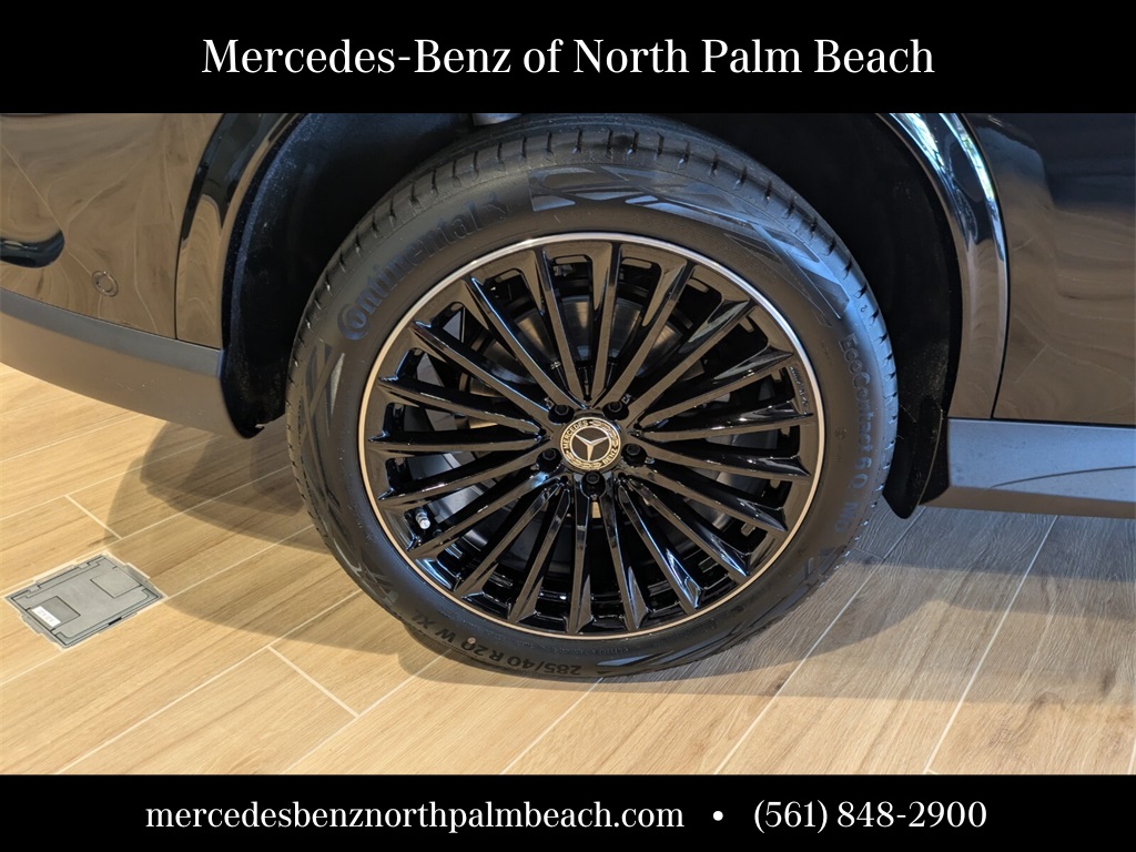 2026 Mercedes Benz GLC 300 4MATIC photo 4