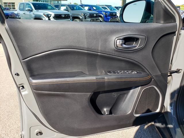 2021 Jeep Compass Limited photo 6