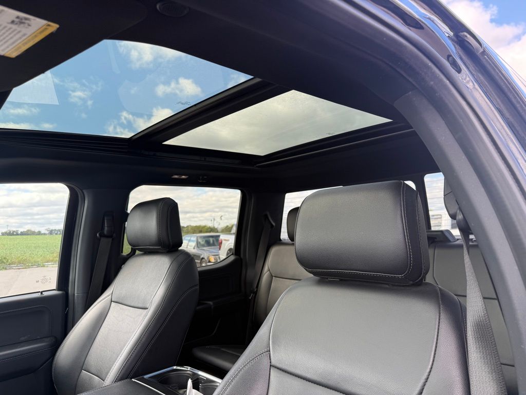 2022 Ford F-150 XLT photo 3
