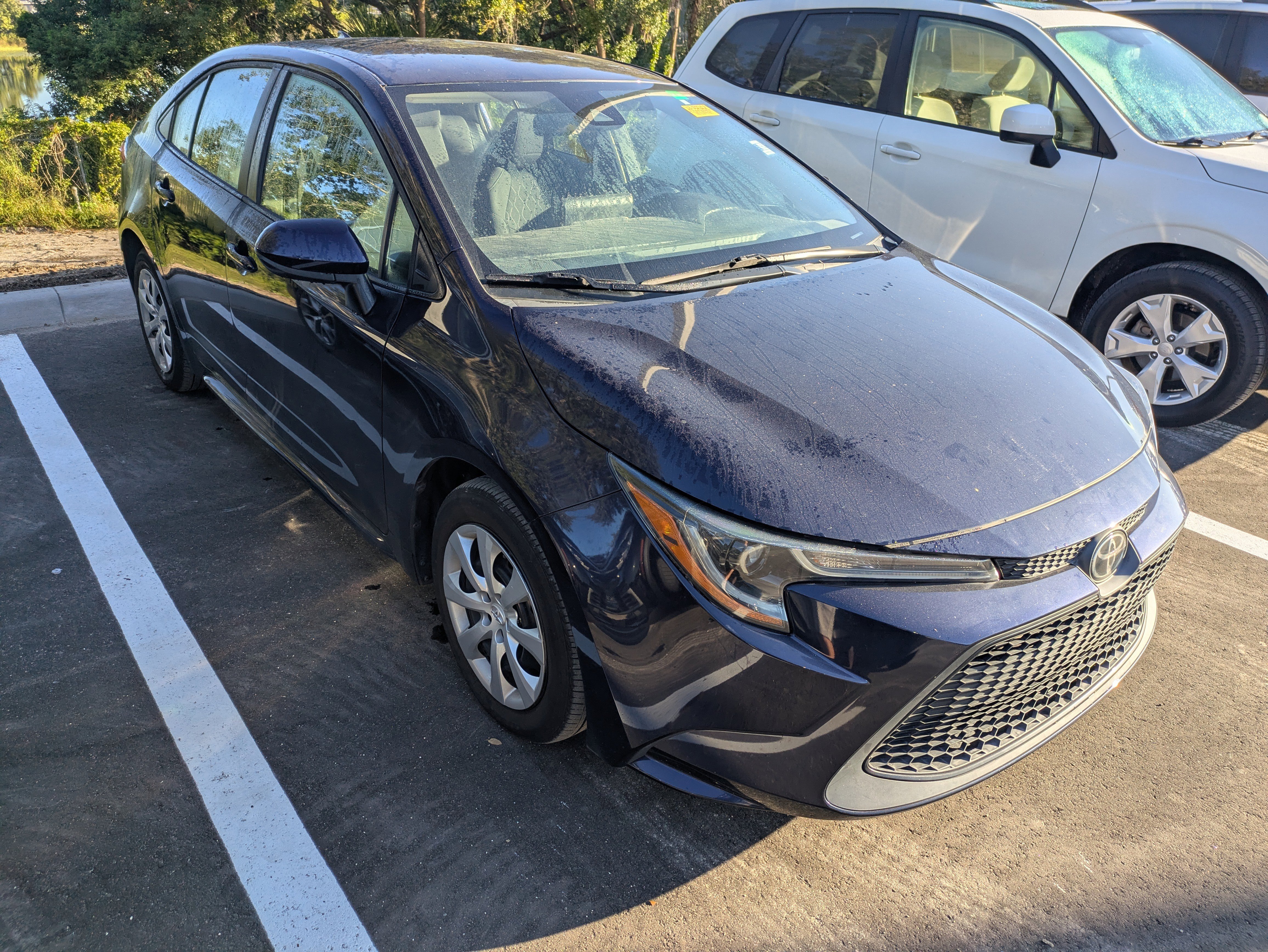 Used 2022 Toyota Corolla LE with VIN 5YFEPMAE3NP377986 for sale in Kansas City