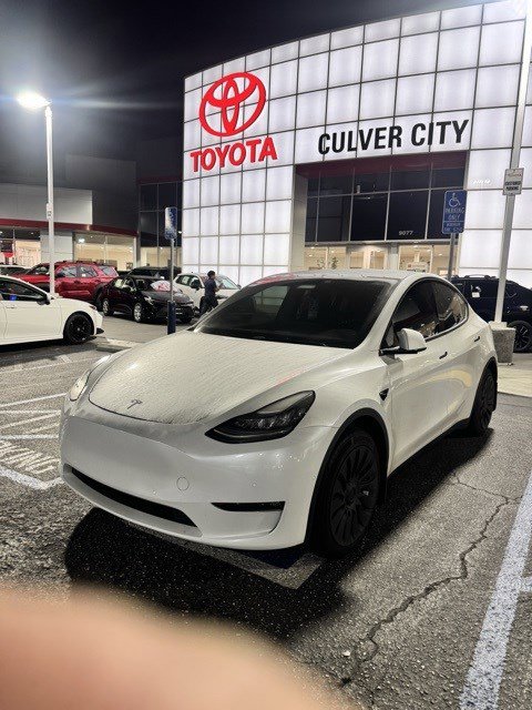 2021 Tesla Model Y Standard Range's photo