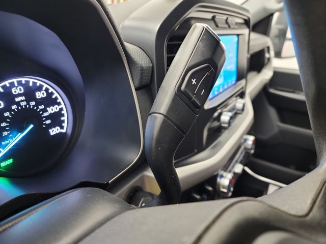 2022 Ford F-150 XL photo 16