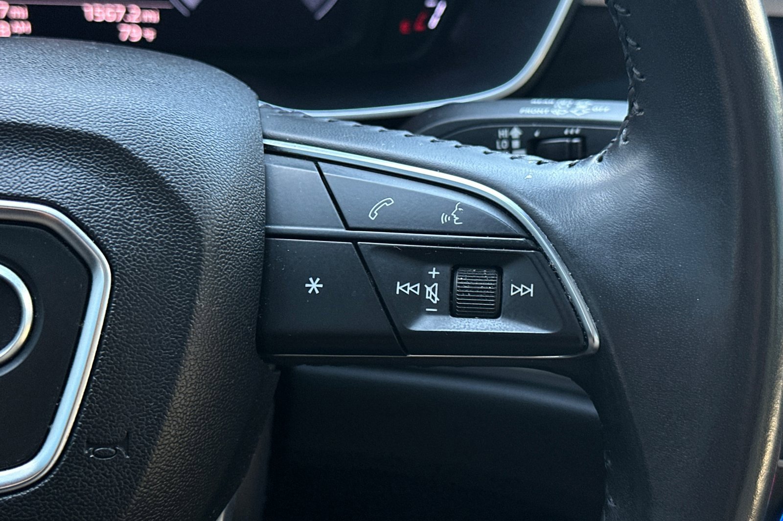 2019 Audi Q3 Premium Plus photo 27