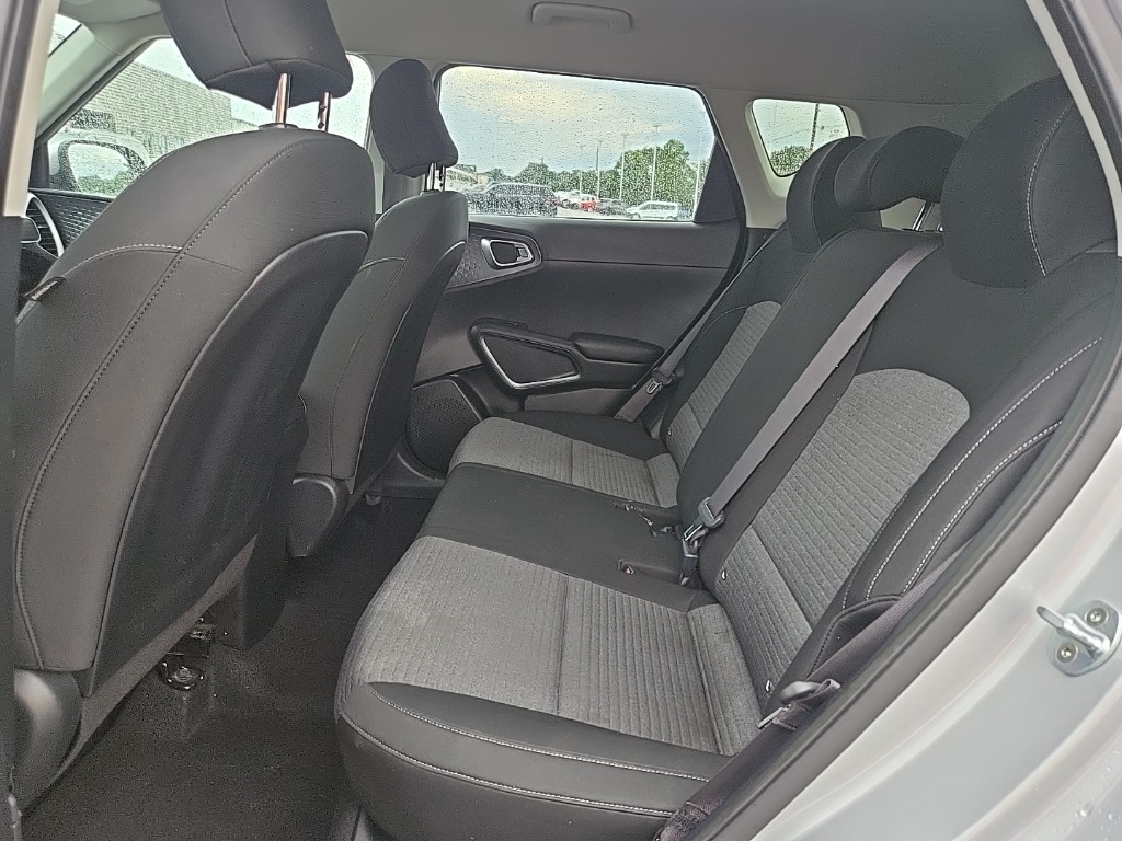 2020 Kia Soul S photo 21