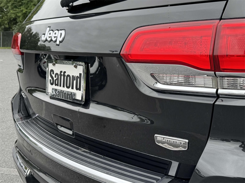 2016 Jeep Grand Cherokee Summit photo 11