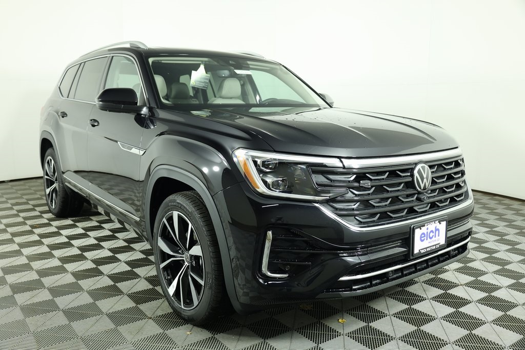 2026 Volkswagen Atlas SEL Premium R-Line's photo