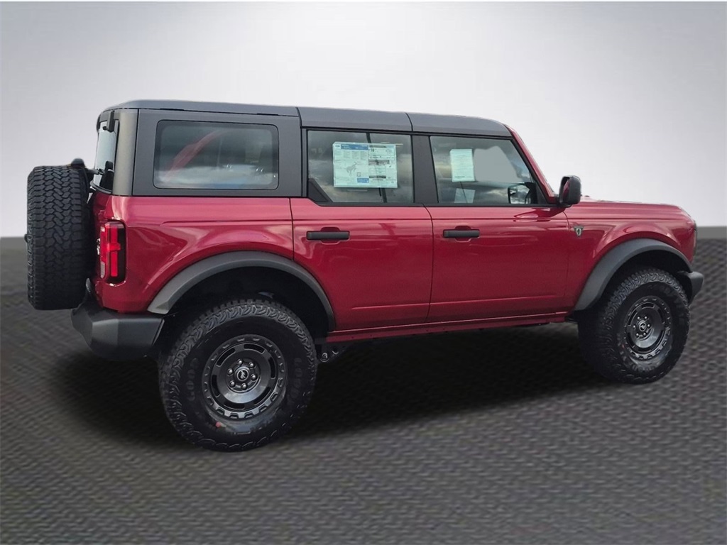 2025 Ford Bronco Base photo 4