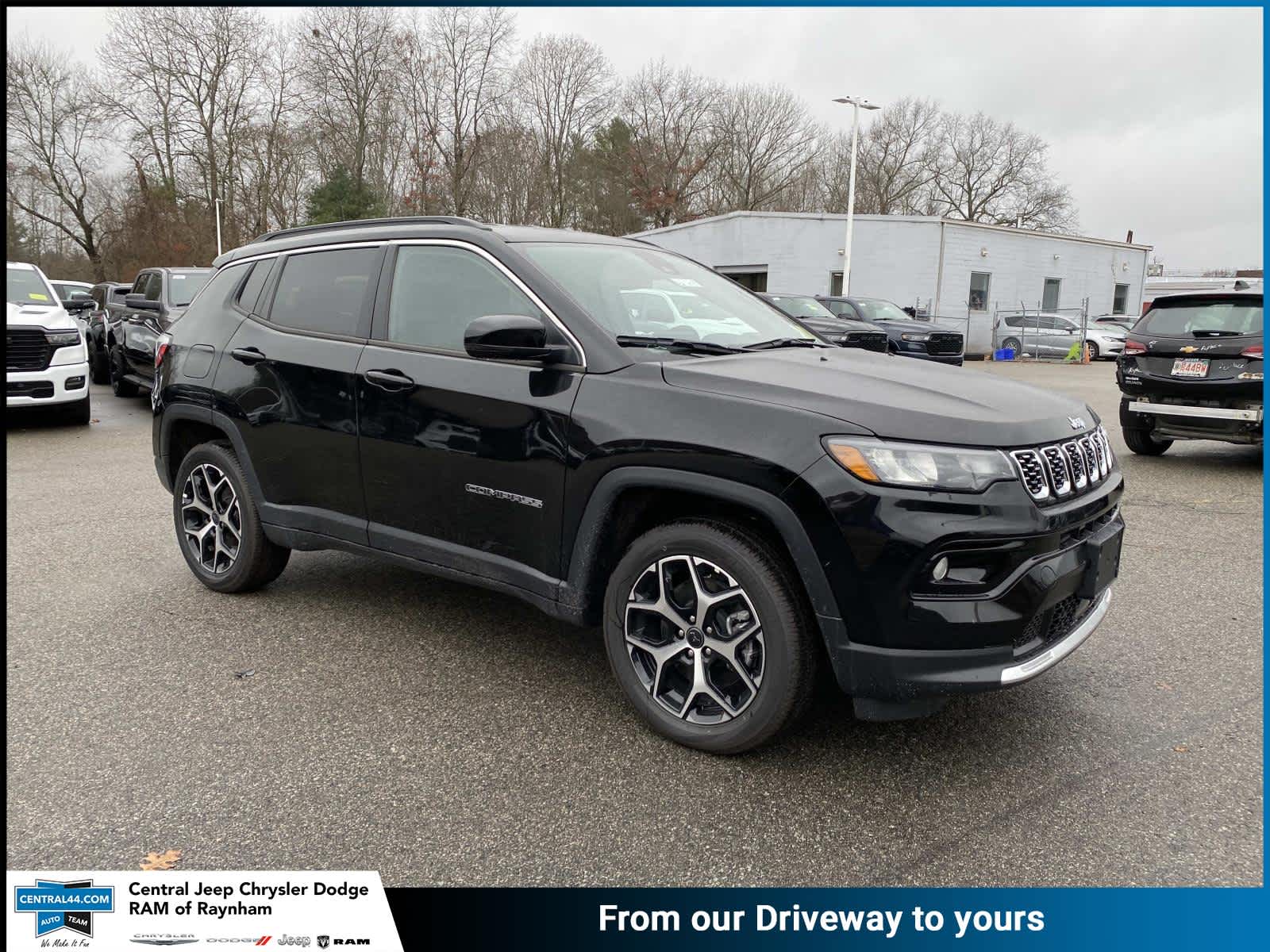 2026 Jeep Compass Limited's photo