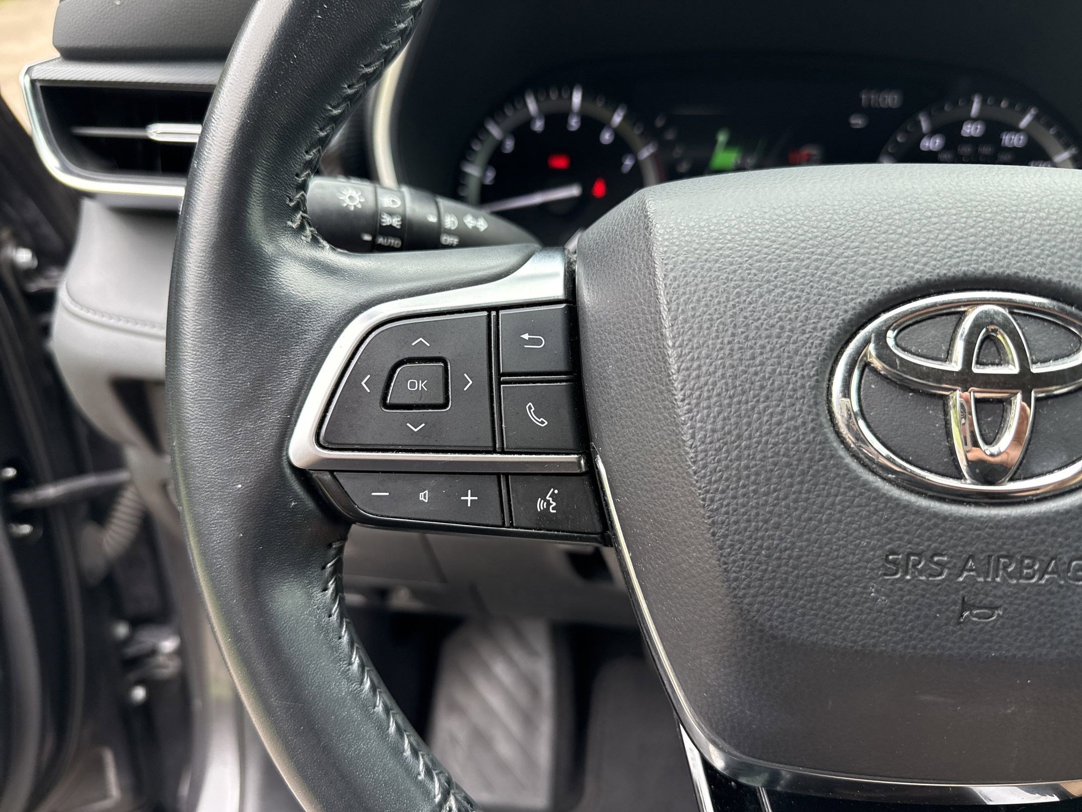 2021 Toyota Highlander XSE photo 16