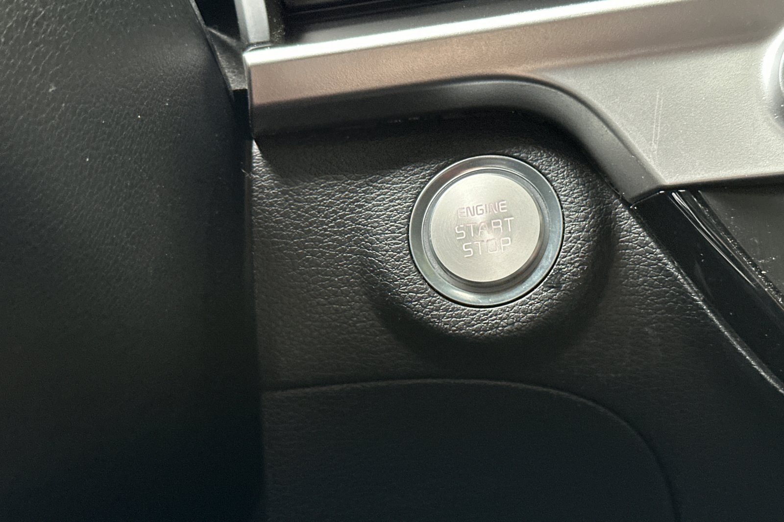 2023 Kia Telluride S photo 26