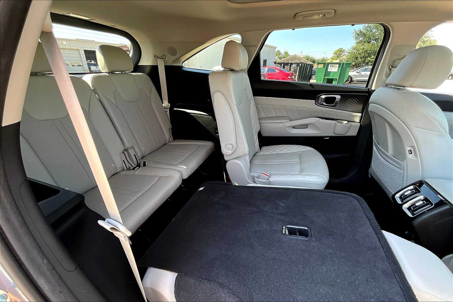 2023 Kia Sorento SX Prestige photo 35