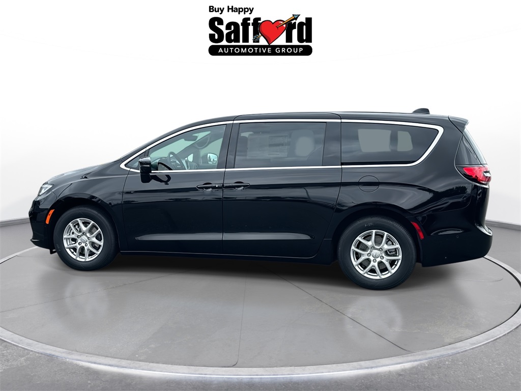2025 Chrysler Pacifica photo 4