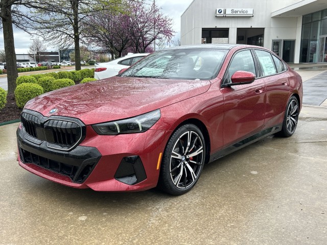 2025 BMW 5 Series 530i xDrive
