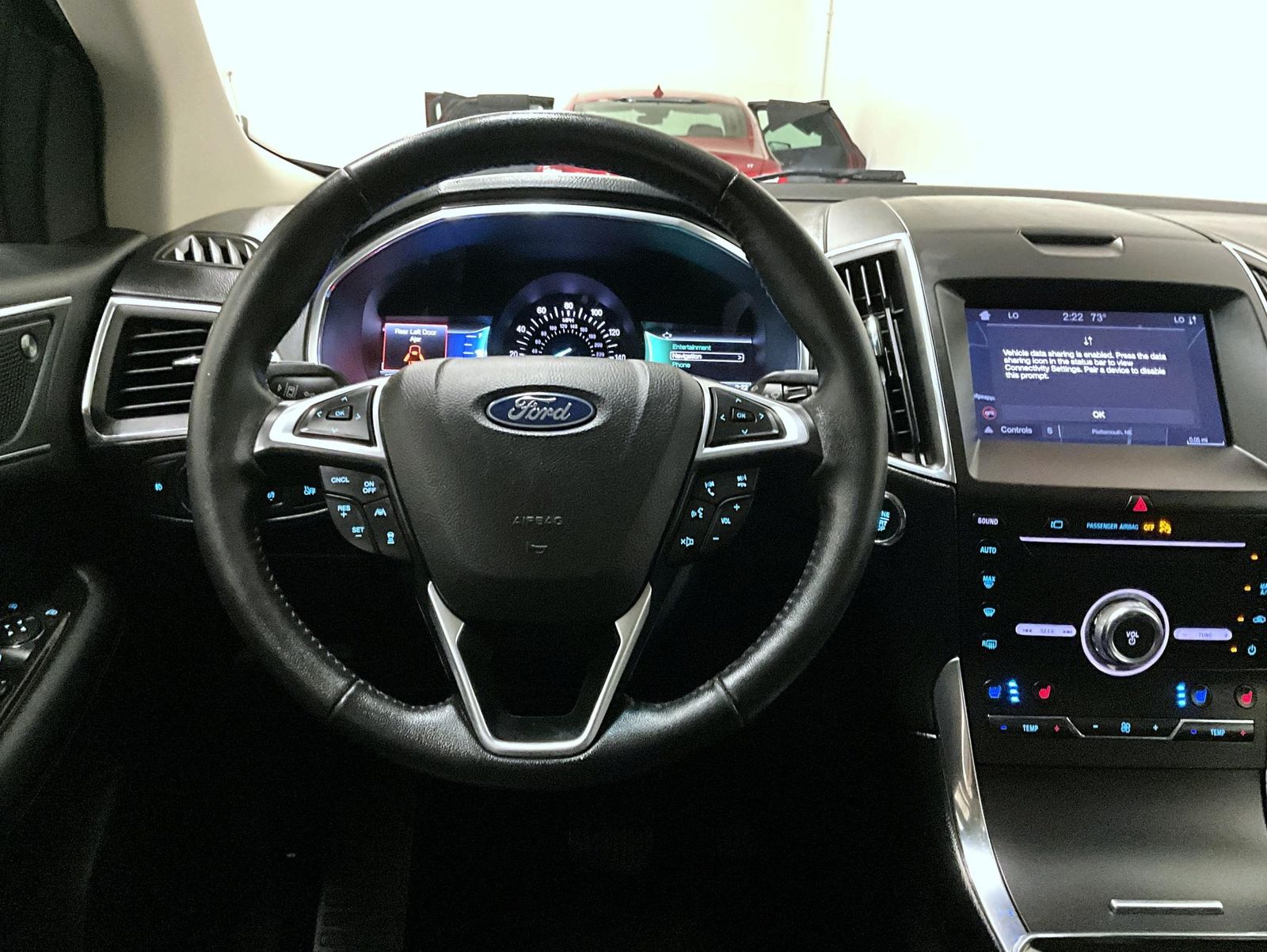 2019 Ford Edge Titanium photo 11
