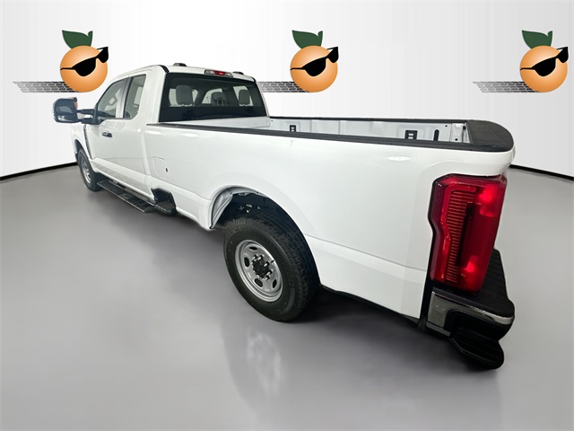 2025 Ford F-250 XL photo 3