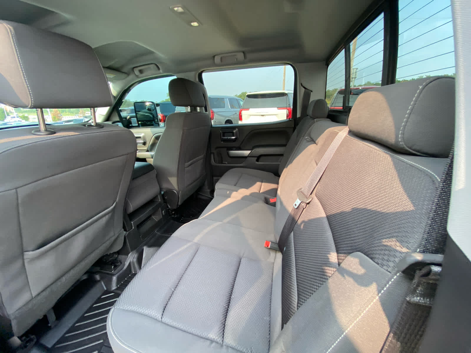 2018 Chevrolet Silverado 1500 LT photo 29